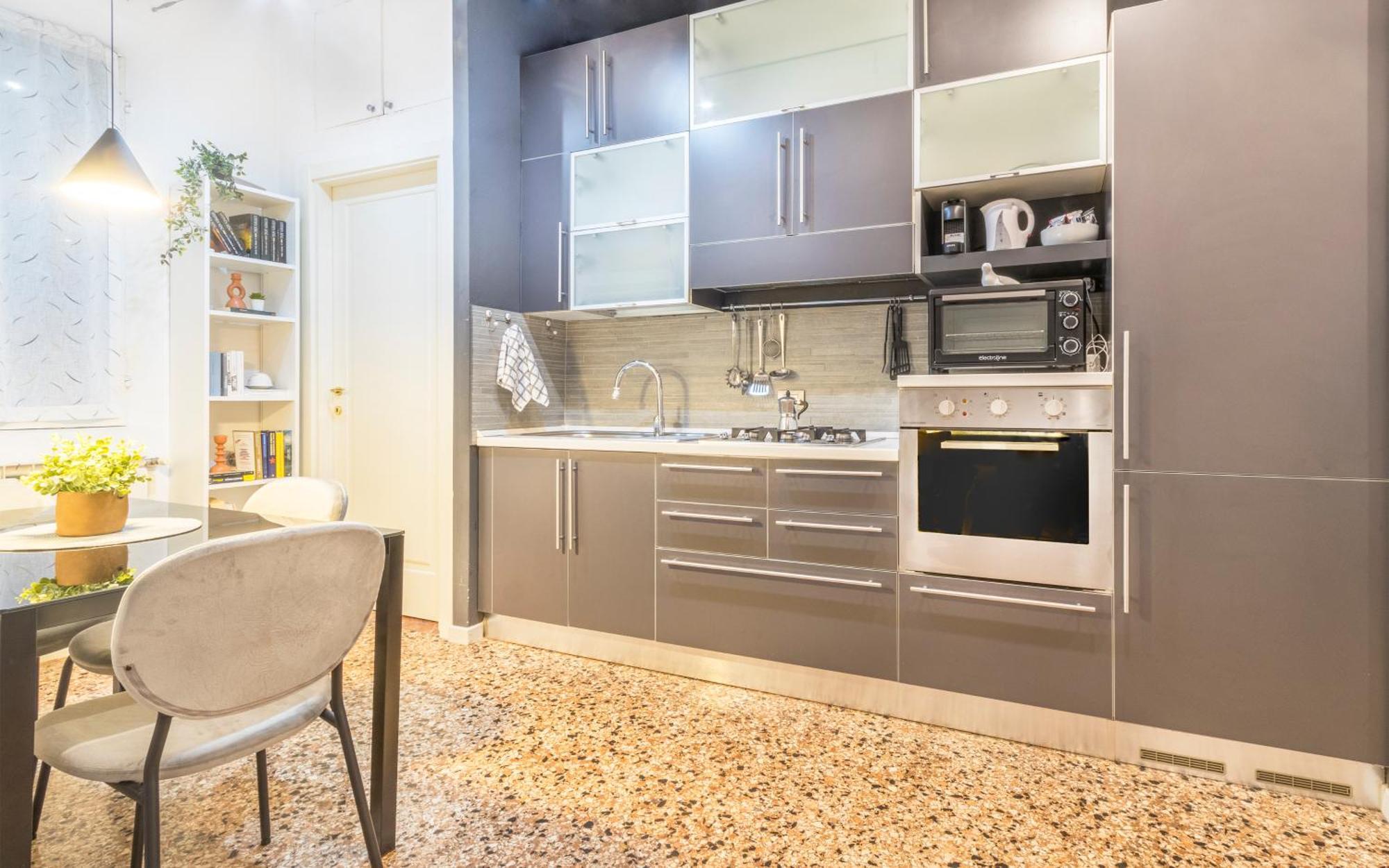 A 2 Passi Da Piazza Grande Apartment Modena Exterior photo
